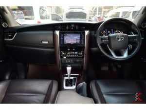 Toyota Fortuner 2.8 (ปี 2017 ) V SUV AT รูปที่ 2